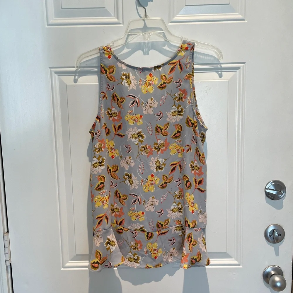 LOFT Floral Peplum Coral Yellow Pink Ruffle Flowy Sleeveless Top Size Medium